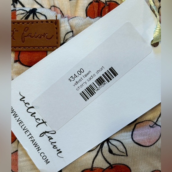 NWT Velvet Fawn Tulip Hem Cherry Short size 3T 🍒 - Picture 9 of 11